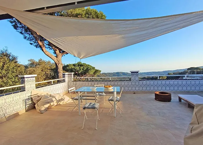 Casa Blanca * Sant Cebrià de Vallalta